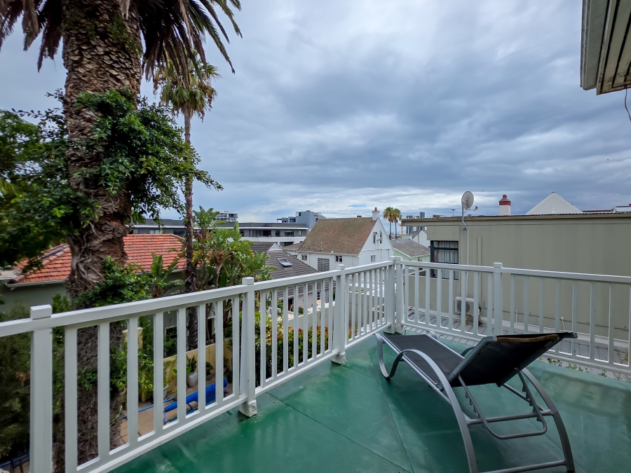 6 Bedroom Property for Sale in Sea Point Western Cape